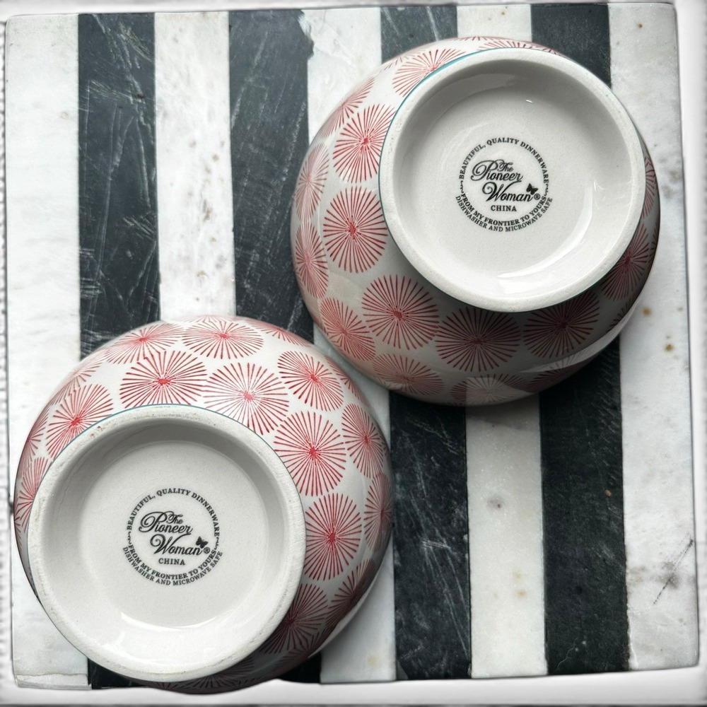 Pioneer Woman Happiness Footed Cereal Soup Bowls Lot / Set of 2 - Picture 5 of 5
